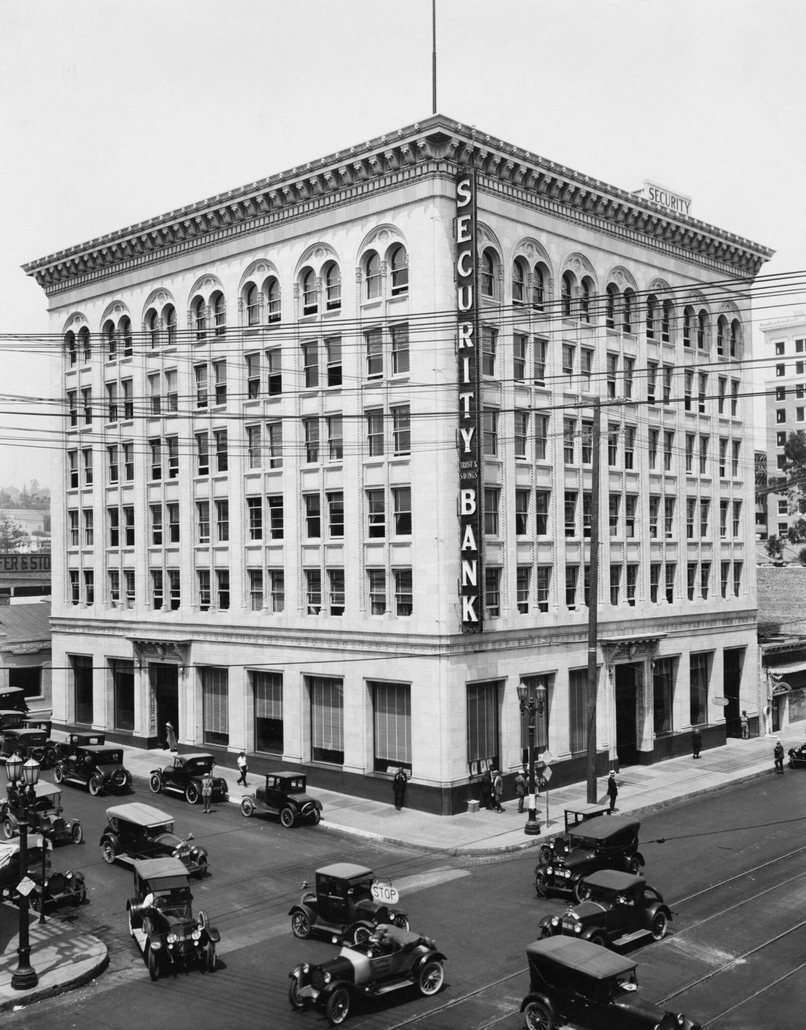 Recruiting real estate experts: where to look?